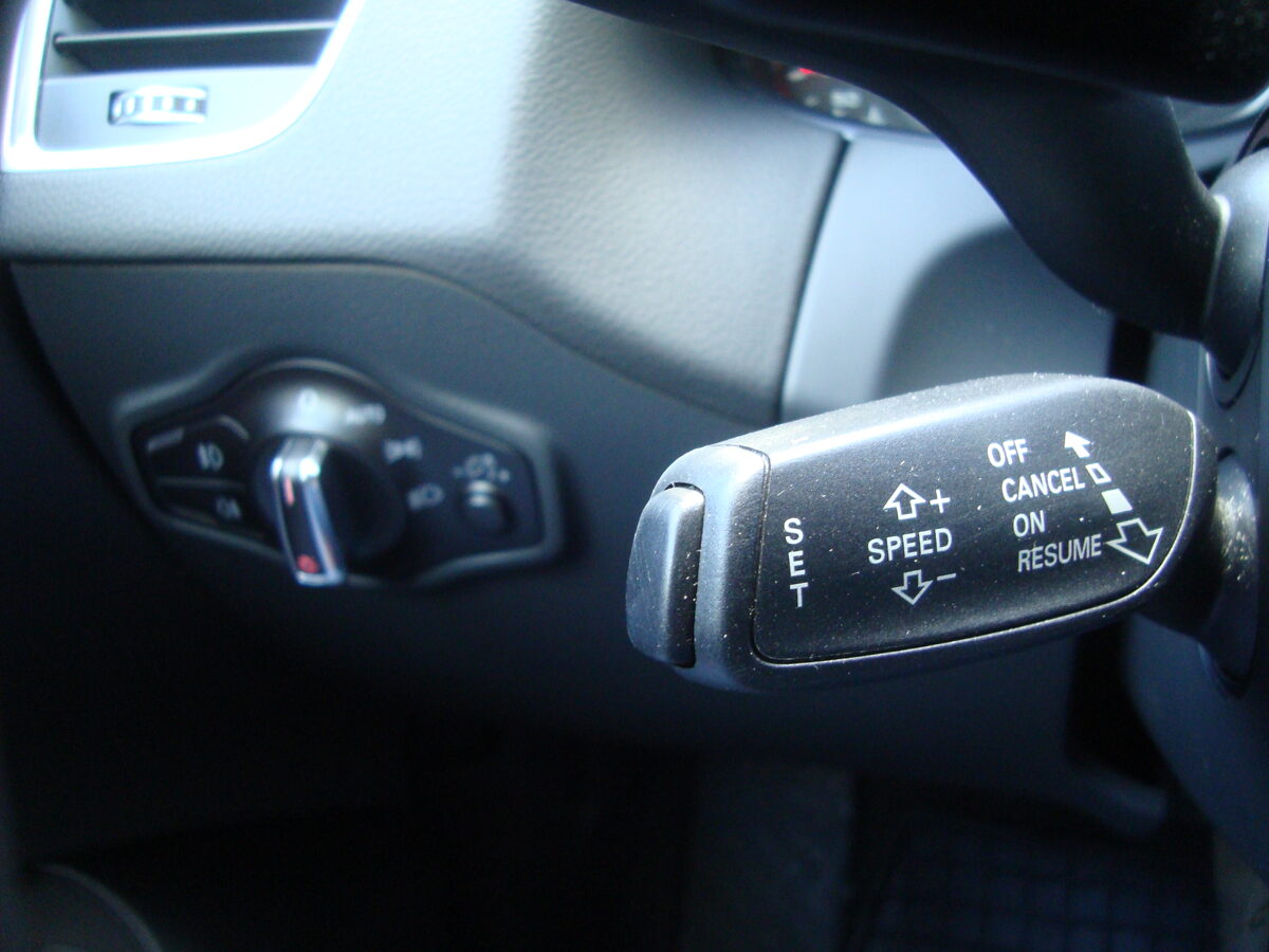 Audi Q5 3.0 dīzelis AUTOMĀTS 2013g.