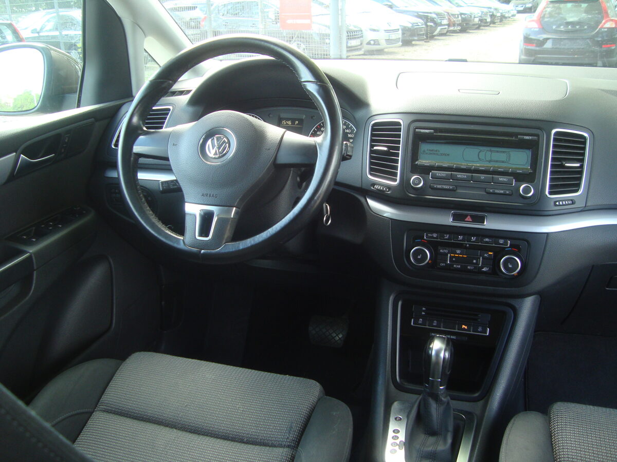 VW Sharan 2.0 dīzelis AUTOMĀTS 2011g.