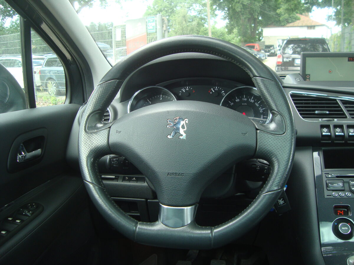 Peugeot 3008 2.0 dīzelis 2010g.