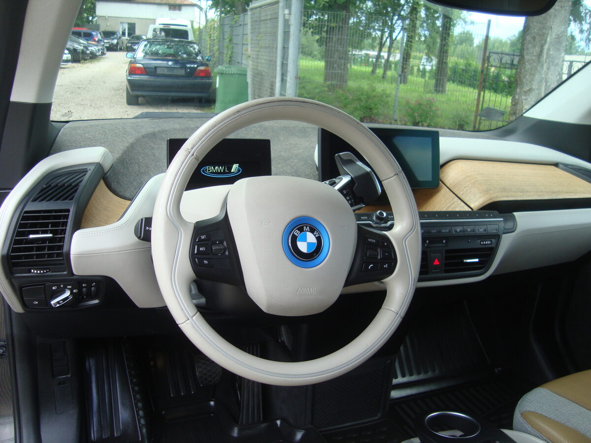 BMW i3 elektro 64ah 2014g.