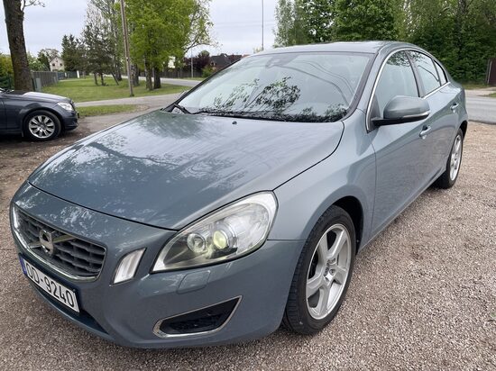 Volvo S60 2.0 dīzelis 2010g. No Vācijas