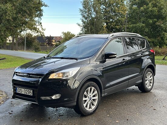 FORD KUGA 1.5 benzīns. 2016.g.