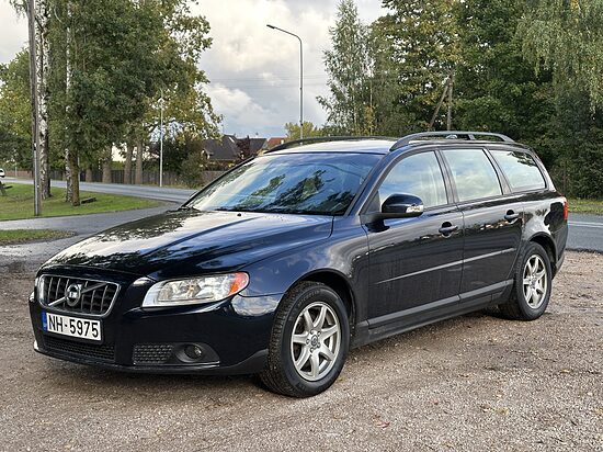 Volvo V70 2.0 dīzelis, 2010.g.
