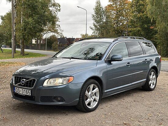 Volvo V70 2.0 dīzelis AUTOMĀTS 2012.g.