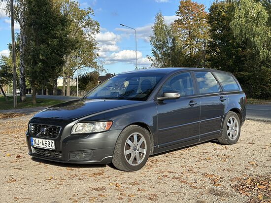 Volvo V50 2.0 dīzelis 2008.g.