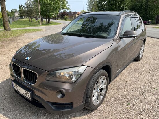 BMW X1 Xdrive 2,0 dīzelis 2013,g.