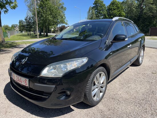 Renault Megane 1,4 benzīns 2011g.