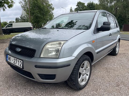 Ford Fusion1.4 benzīns 2004g.