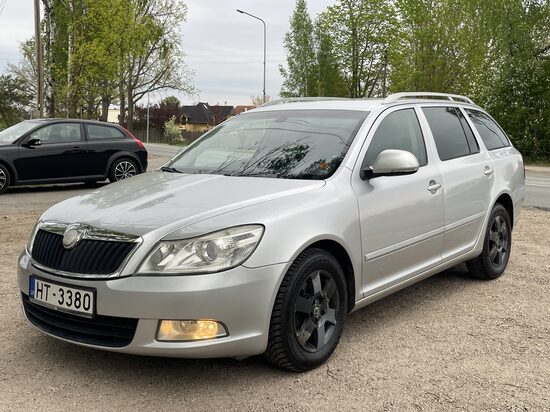 Skoda Octavi Scout 2.0 dīzelis, 2009.g.