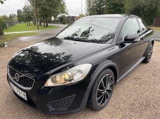 Volvo C30 1,6 dīzelis 2011g.