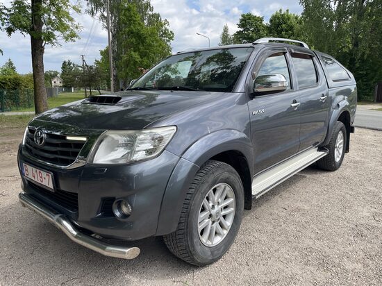 Toyota Hilux 3.0 dīzelis, AUTOMĀTS, 2013.g.