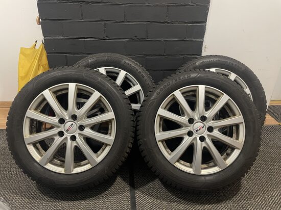 Mercedes un citiem, Diski/riepas 205/55/16