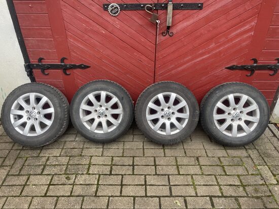 Diski ar riepām R-15 VW grupa