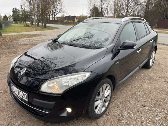 Renault Megane 1,4 benzīns 2011g.