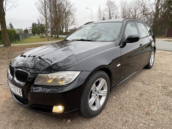 BMW 318d 2.0 dīzelis, AUTOMĀTS 2012.g.