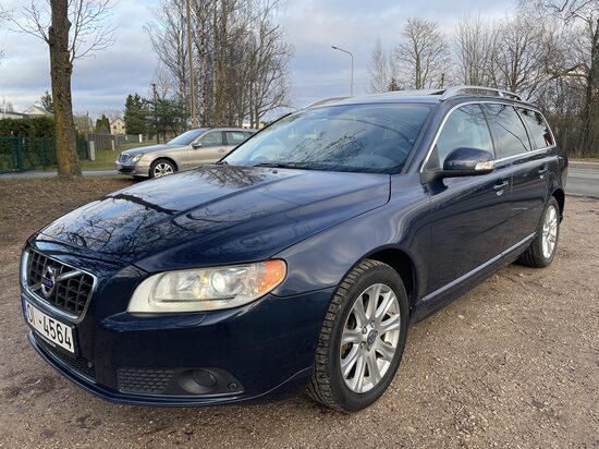 Volvo V70 2,0 dīzelis, AUTOMĀTS, 2011.g.