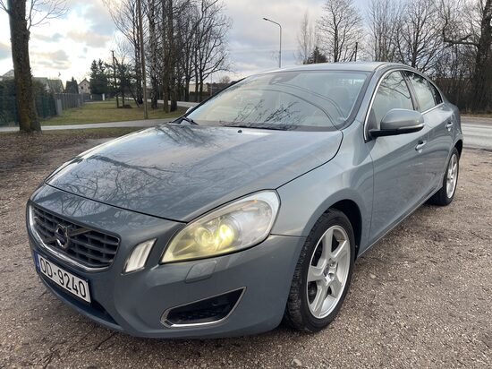 Volvo S60 2.0 dīzelis 2010g. No Vācijas