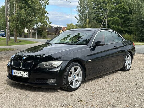 BMW 320i benzīns 2009.g.
